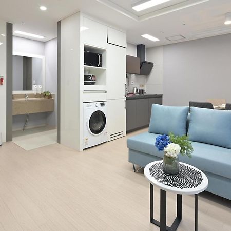 Bayone Park Apartment ยอซู ภายนอก รูปภาพ