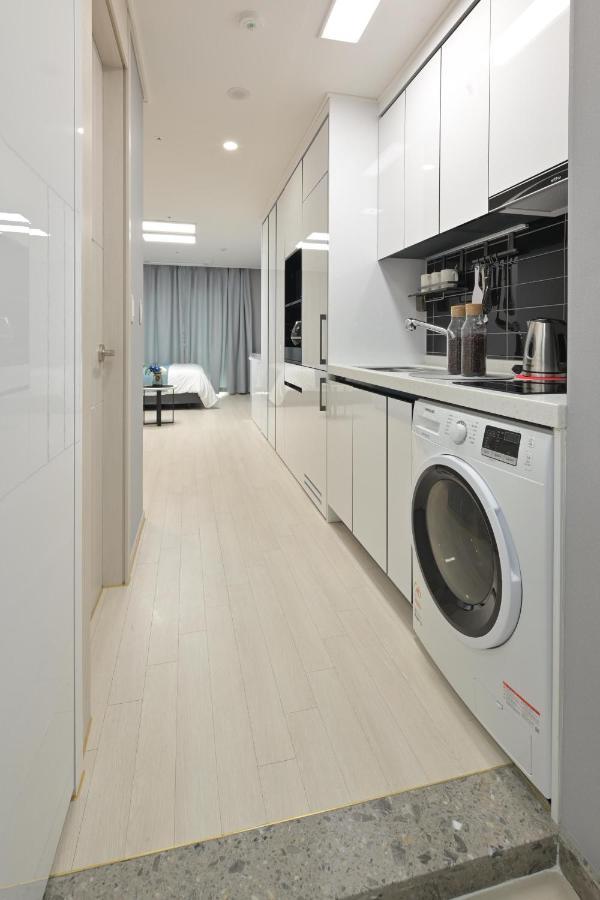 Bayone Park Apartment ยอซู ภายนอก รูปภาพ