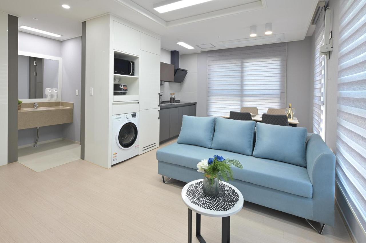 Bayone Park Apartment ยอซู ภายนอก รูปภาพ