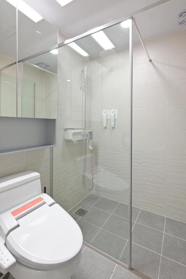 Bayone Park Apartment ยอซู ภายนอก รูปภาพ